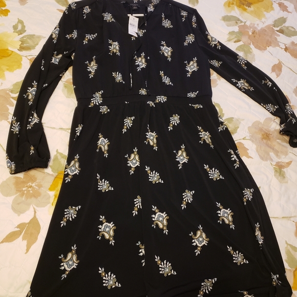 ANN TAYLOR DRESS MEDIUM NEW TAGS - Picture 1 of 4